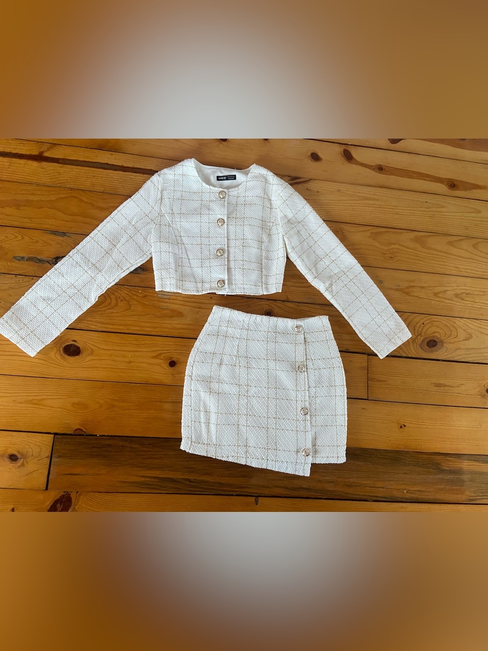 White and Gold Tweed Set, EUC, Women’s size XS